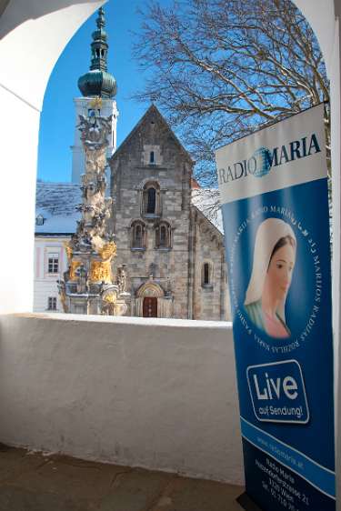 Radio Maria Einkehrtag im Stift Heiligenkreuz Stift Heiligenkreuz im Winter