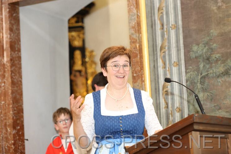 Dekanats-Firmung Seitenstetten, 11h Stift Seitenstetten, 23.05.2026 Bei beiden Messen am "Pfingst-Samstag" haben Abt P.Petrus Pilsinger und Altabt...