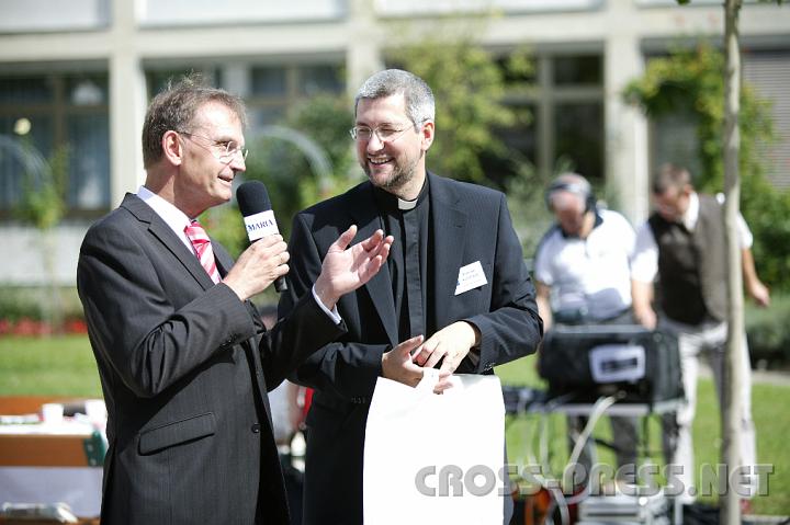 2008.09.06_12.36.10.JPG