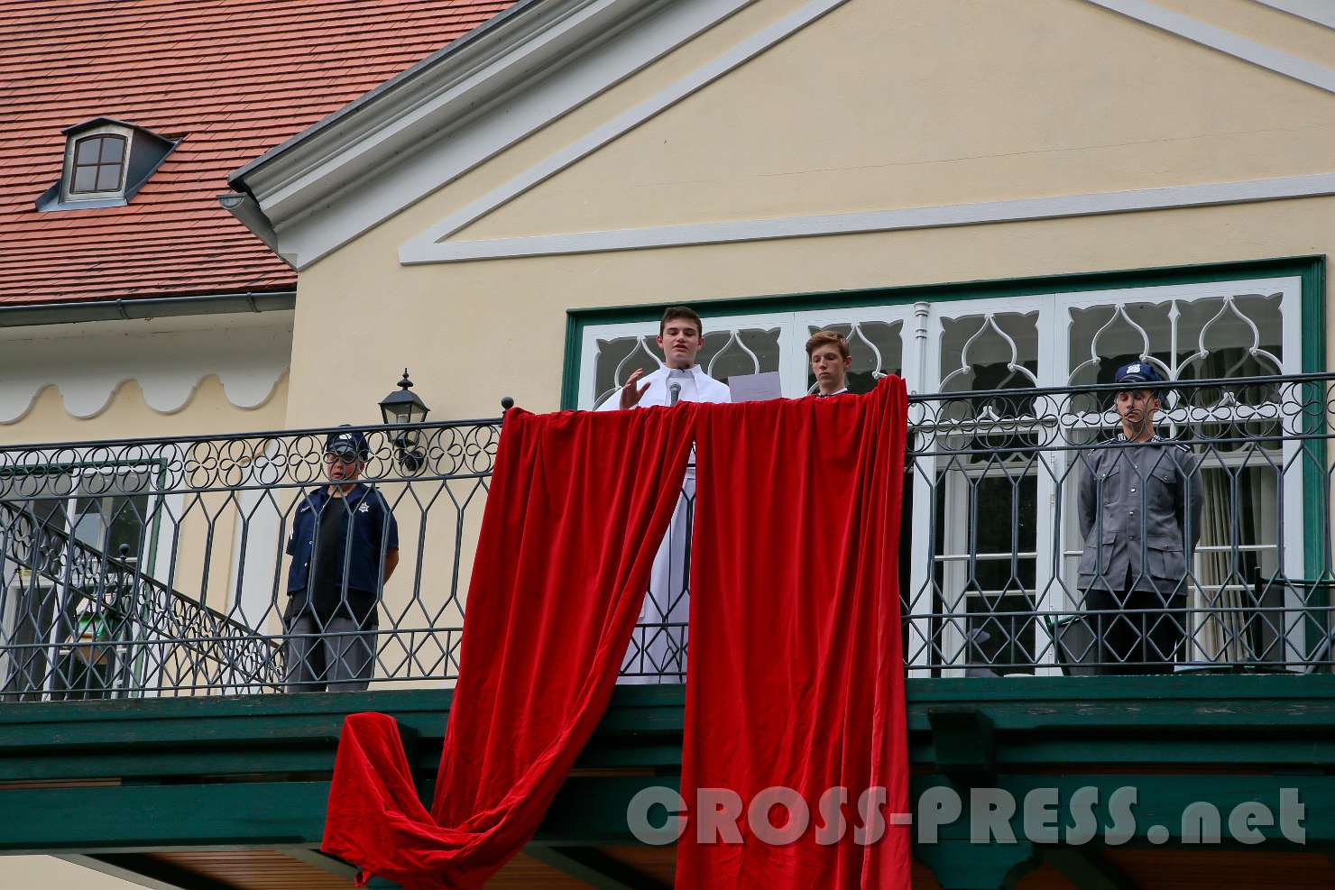 2017.07.29_18.20.26.jpg - Bei der Generalaudienz am Petersplatz.