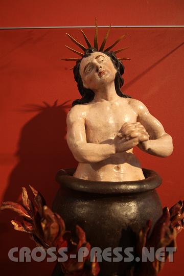 2009.04.24_16.33.44.jpg - St.Veit alias Vitus war ein Mrtyrer, der im heutigen Sditalien Ende des 3 Jh. lebte.  Den kochenden lkessel, in welchen ihn Kaiser Diokletian werfen lie, berstand er der Legende nach unbeschadet.