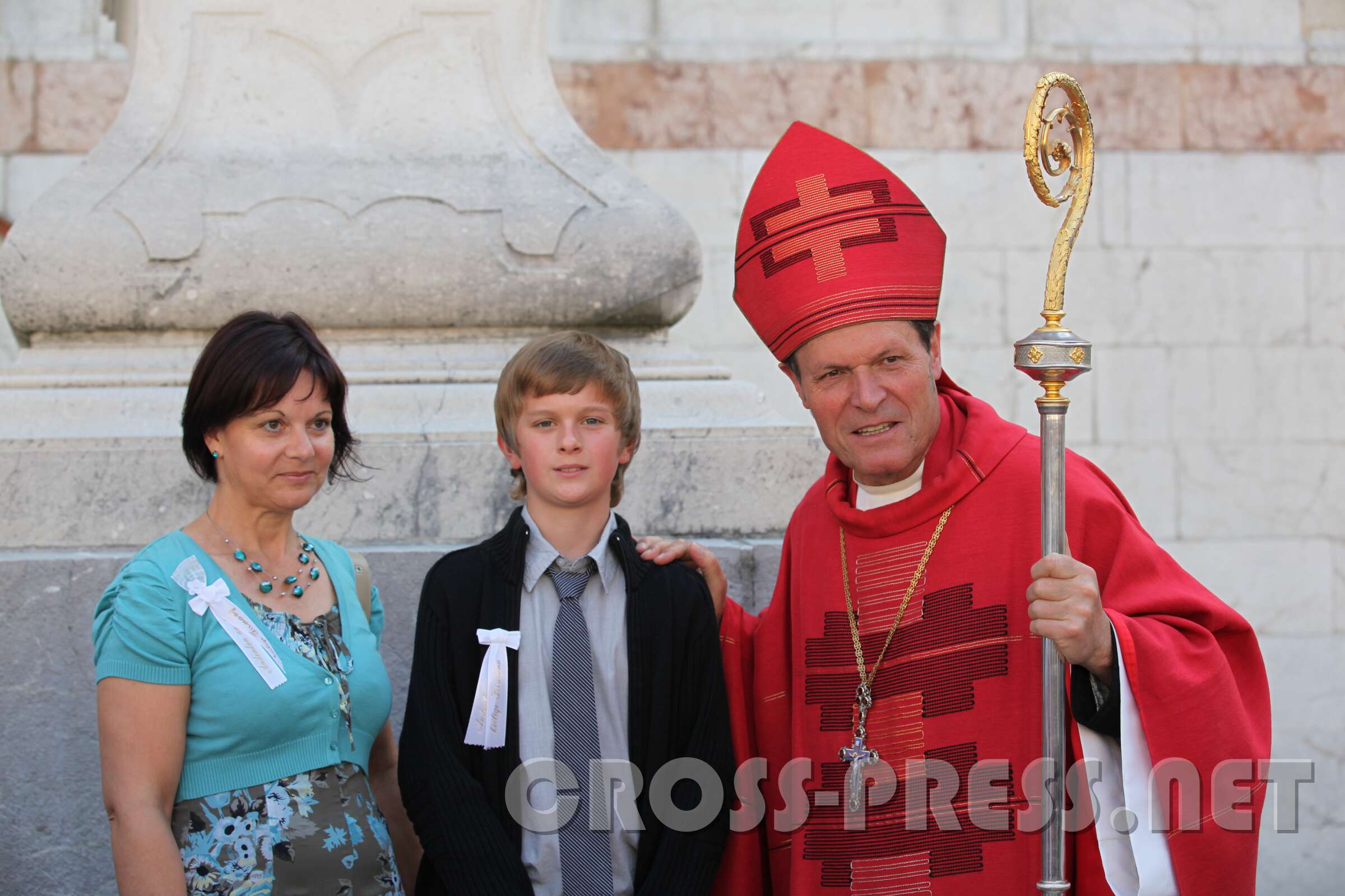 Dekanatsfirmung 2011 - hl.Messe 8h