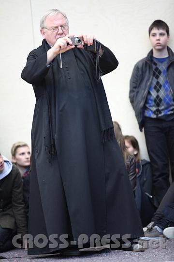 2012.03.21_12.25.21.jpg