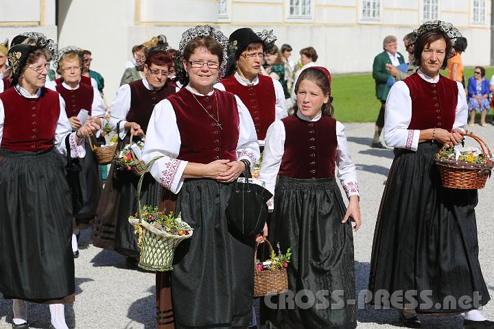 2012.08.15_09.56.04.jpg - Erlauftaler Tracht