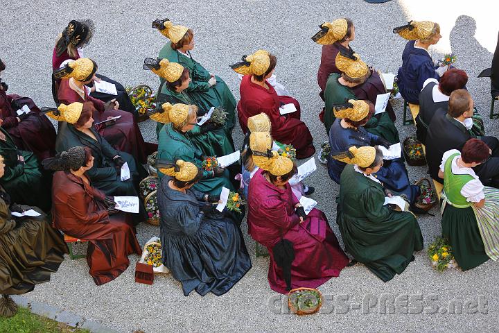 2012.08.15_10.27.24.jpg - 1957 wurde von den Mostviertler Trachtengruppen in Mariazell das Versprechen abgegeben, sich jährlich zu Mariä Himmelfahrt zu einer Wallfahrt im Mostviertel zusammenzufinden.