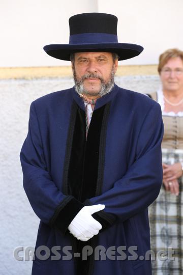 2012.08.15_11.14.25.jpg - Hammerherrentracht aus der Eisenwurzen. Die Eisenhämmer verhütteten Eisenerz mit Holzkohle.