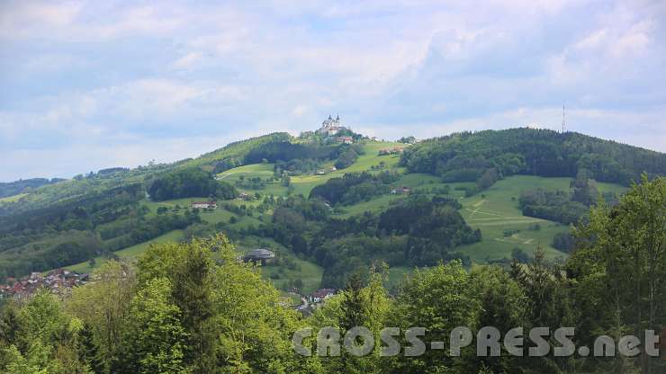 2014.05.04_14.05.07.jpg - Die Basilika am Sonntagberg ist seelisches Herz des Mostviertels.