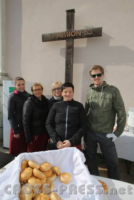2014.05.04_16.37.26.jpg - Helfer-Team