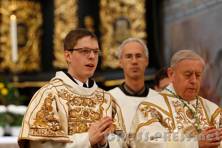 2015.11.28_11.21.54.JPG - Friedensgruß von Fr.Matthäus