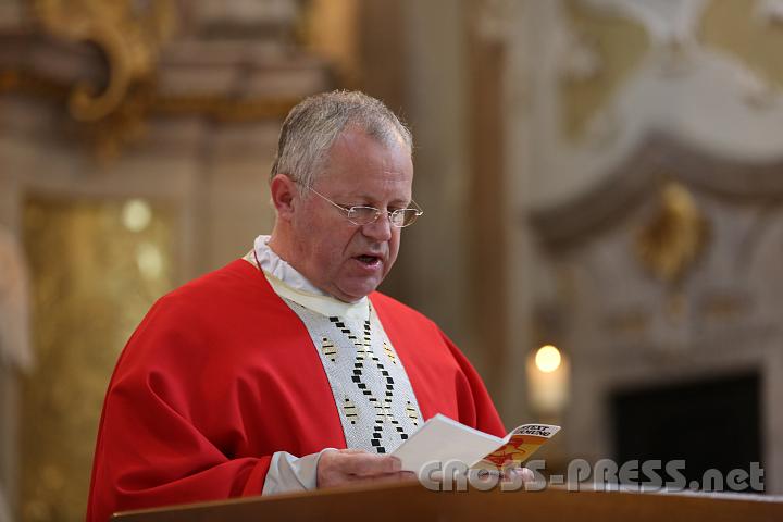 2013.05.20_08.21.13.jpg - P.Franz Hörmann, Benediktiner und Pfarrer in der Basilika am Sonntagberg.