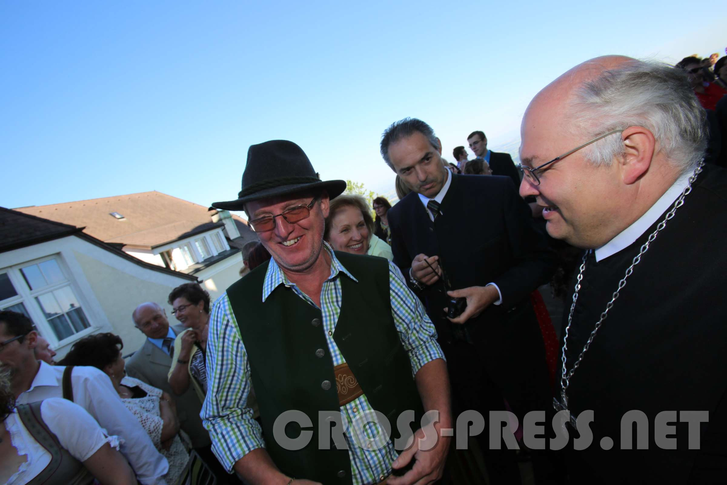 Firmung mit Abt Petrus Pilsinger und Altabt Johannes Gartner (08h)