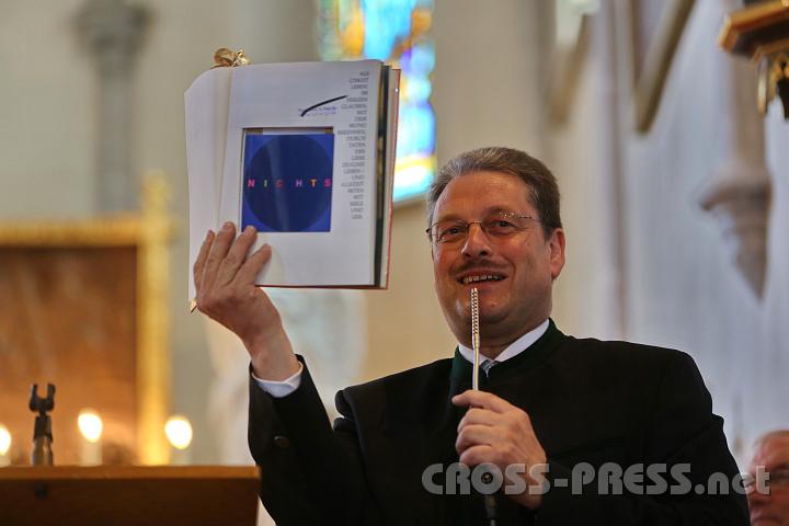 2013.06.30_10.10.11_01.jpg - PGR Erich Greiner an Altpfarrer : "Da Du Dir Nichts gewünscht hast, bekmmst Du auch nichts.  Ein Buch das "Nichts" heißt."