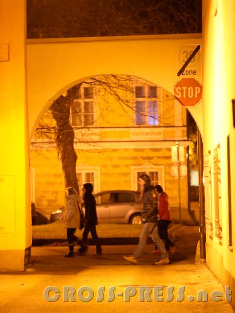 2016.12.04_18.03.27_02.jpg