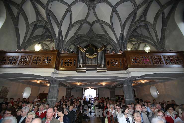 2015.05.31_08.57.09.JPG - Die übervolle Pfarrkirche.