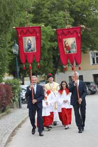 Erstkommunion 2018 in Wolfsbach Prozession