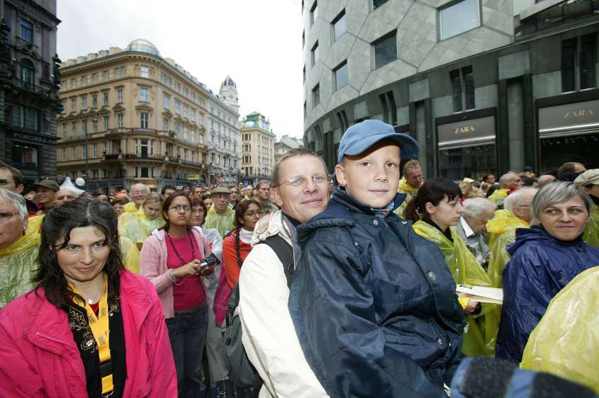 'Auf Christus schauen', Papstbesuch in �sterreich 2007