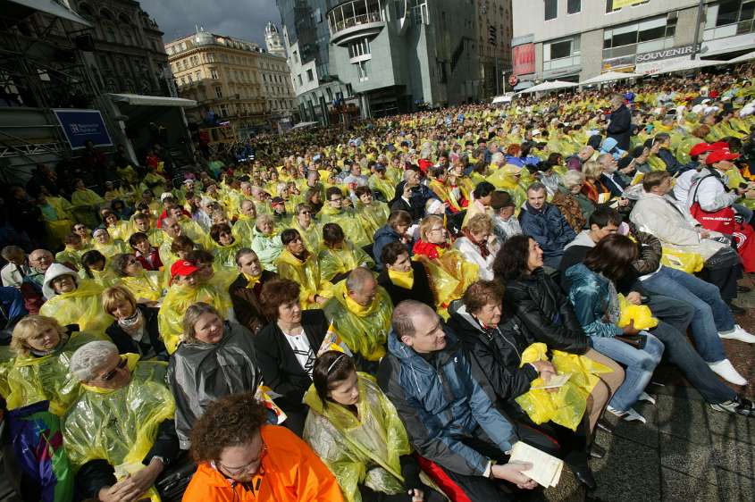 'Auf Christus schauen', Papstbesuch in �sterreich 2007