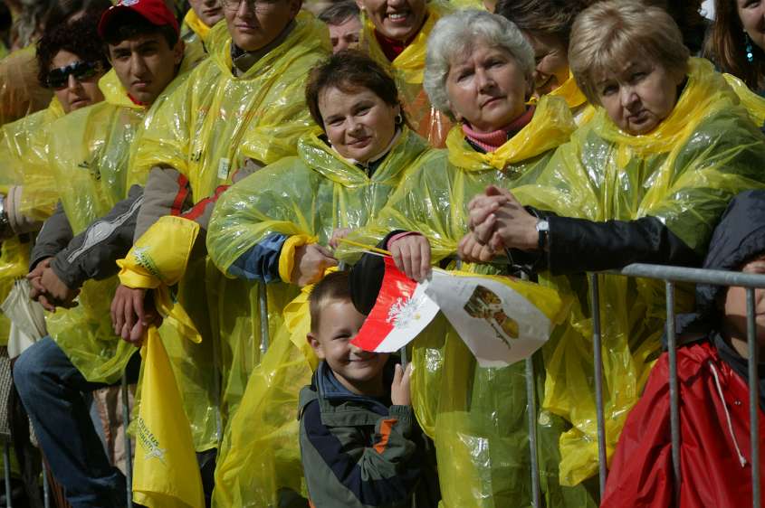 'Auf Christus schauen', Papstbesuch in �sterreich 2007