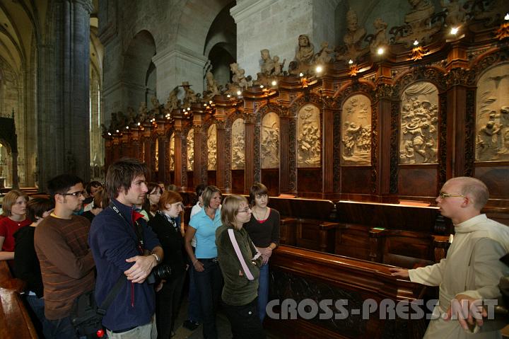 2008.07.05_09.27.58.JPG - Fhrung durch Stift Heiligenkreuz mit Fr. Coelestin