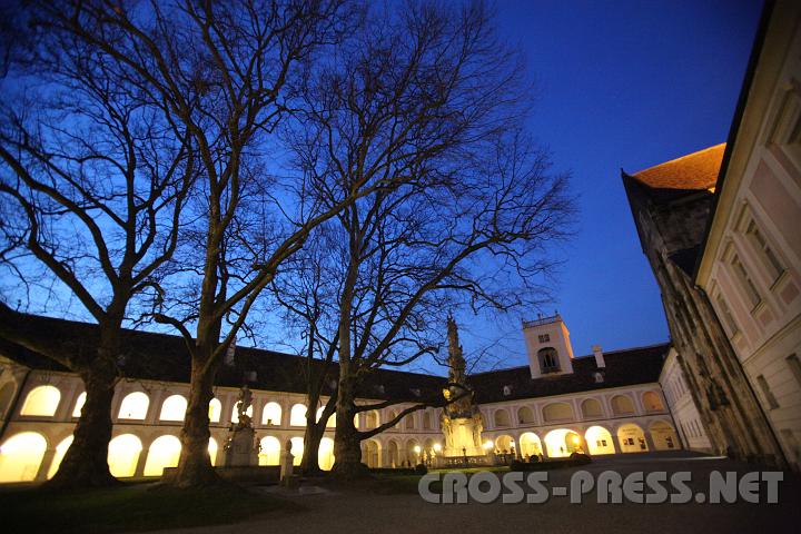 2009.04.05_19.16.44.jpg