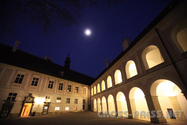 2009.04.05_19.23.05.jpg