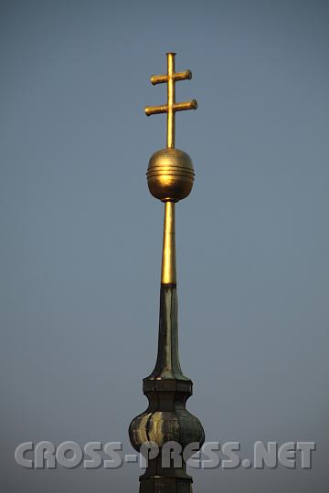 2009.04.08_06.32.26.jpg - Glockenturm-Spitze, Stiftskirche