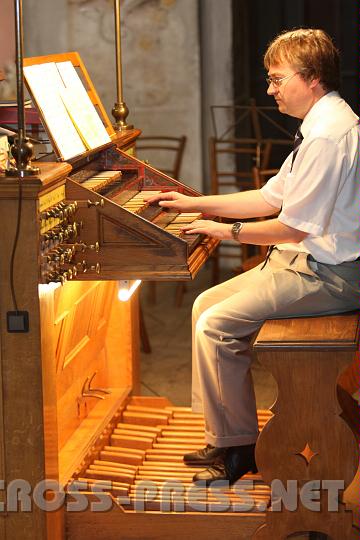 2010.08.27_18.53.57.jpg