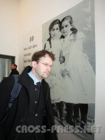 2011.03.19_12.48.44.jpg