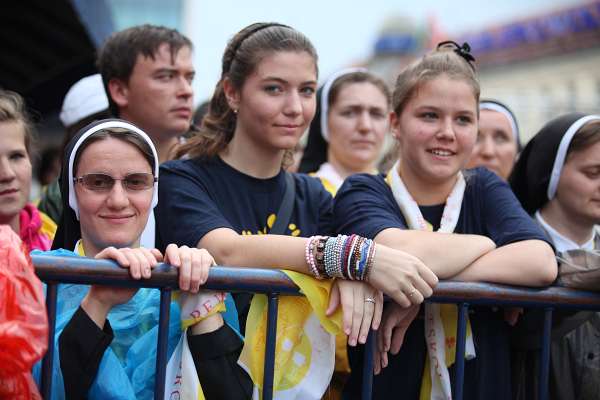 Papst Benedikt XVI in Kroatien 2011 - Vigil mit Jugendlichen