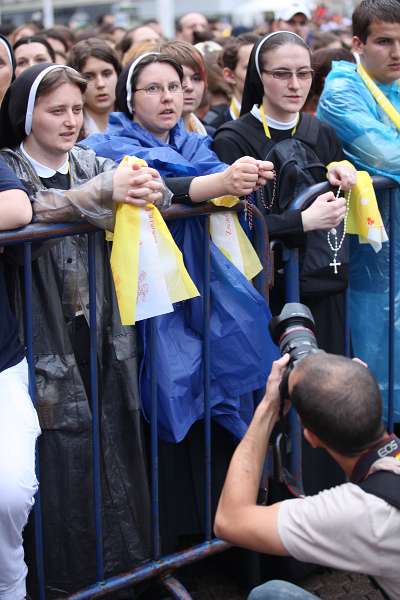 Papst Benedikt XVI in Kroatien 2011 - Vigil mit Jugendlichen