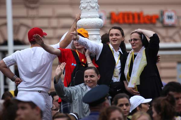 Papst Benedikt XVI in Kroatien 2011 - Vigil mit Jugendlichen