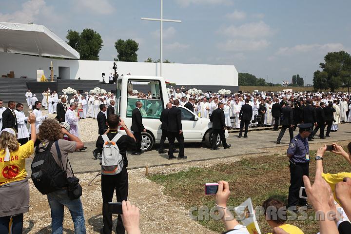 2011.06.05_12.42.05.jpg