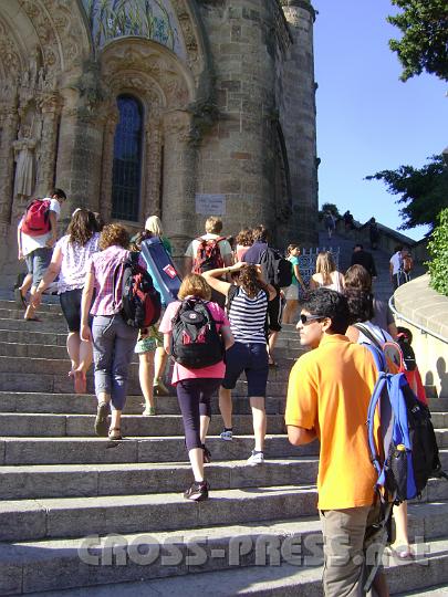 2011.08.11_10.59.19.jpg - Barcelona, auf dem Weg zur Kathedrale "La Sagrada Familia".