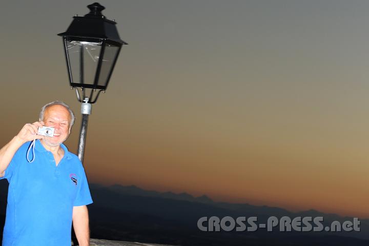 2012.09.08_19.32.00.jpg