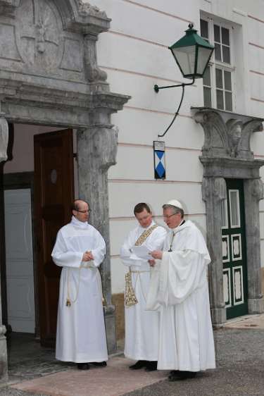 PriesterWeihe P.Johannes Paul und DiakonWeihe P.Kilian