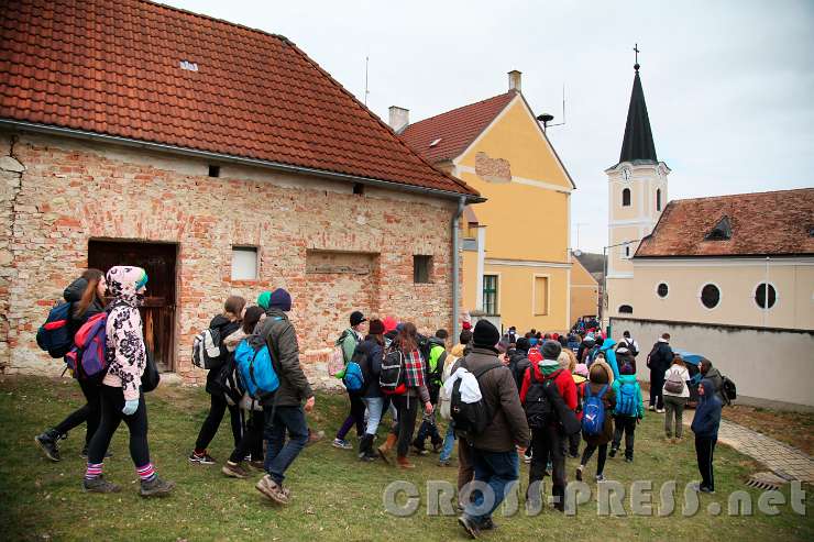 2016.03.12_11.29.52.jpg - 4. Station: Pfarrkirche St. Koloman - Eichenbrunn.