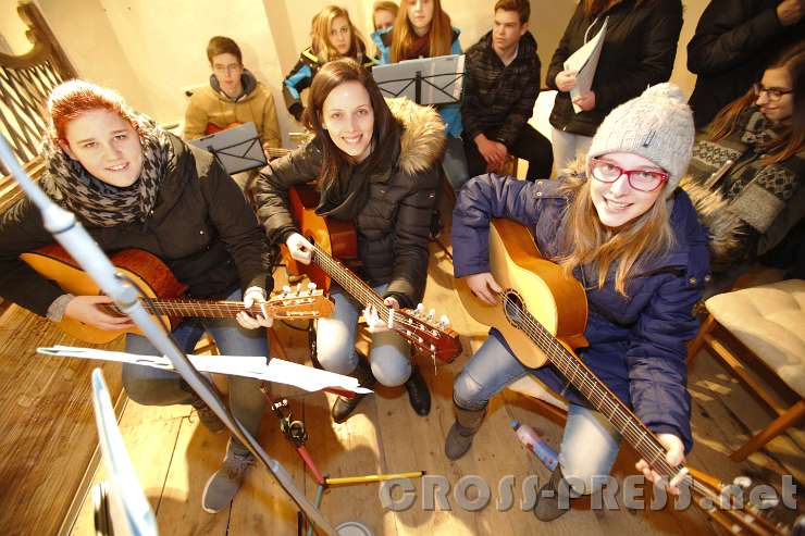 2016.03.12_20.06.55_01.jpg - Der österreichische (Jugend-)Anteil an den musikalischen Darbietungen des Abends.