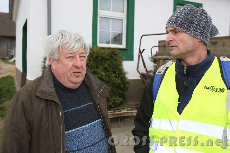 2016.03.13_13.32.49_82.JPG - Österr. Fahrer des Pilger-Begleitfahrzeugs und "Schlusslicht" der Pilgerkolonne.