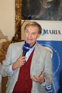 Radio Maria Einkehrtag im Stift Heiligenkreuz RM-Österreich-Präsident Lukas Bonelli