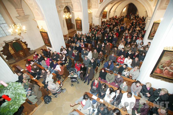 2008.12.07_16.37.57.JPG