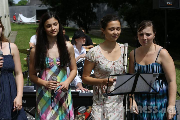 2012.06.23_11.27.59.jpg