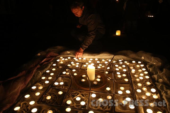 2012.10.25_20.04.04_01.jpg