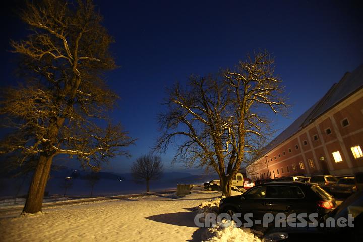 2012.12.14_17.07.00.jpg - Winterliche Abendstimmung hinter'm Meierhof.