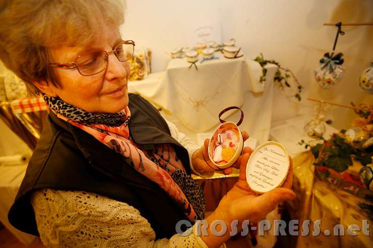 2015.12.13_16.31.06.JPG - Zur heiligen Erstkommunion: "Alles, was man bracht zum Leben: Brot, Salz, Geld und Gottessegen darf ich als Geschenk Dir geben."