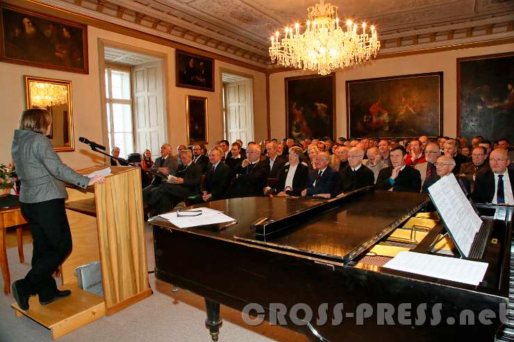 2017.01.13_14.56.28.jpg - Prof. Mag. Dr. Ulrike Tanzer (Universität Innsbruck) im Maturasaal.