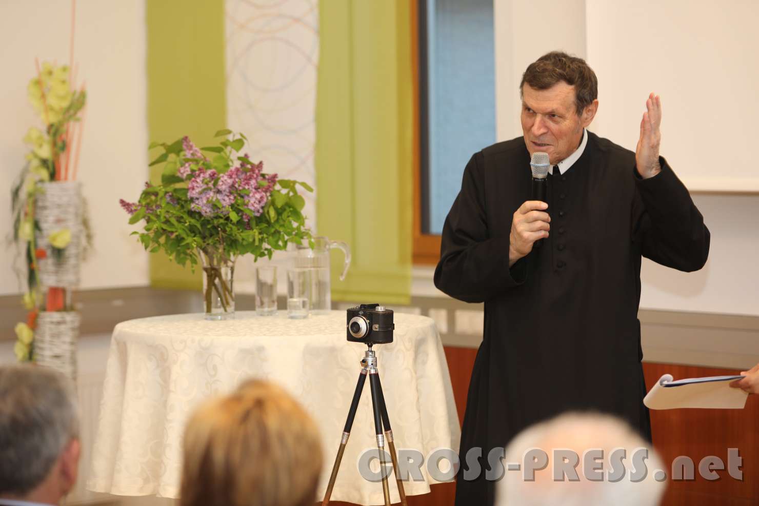 2017.05.04_20.17.26.jpg - Altabt Berthold Heigl möchte mit seinen Fotos "zum Staunen verleiten und Augen und Herz des Betrachters öffnen für die Wunder der Schöpfung."