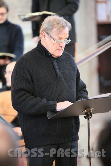 2011.04.10_17.30.59.jpg - Ein Novum in Österreich:  den Part des Evangelisten übernahm statt üblicheweise ein Sänger, diesmal ein Schauspieler, nämlich Fritz von Friedl (Burgtheater, "Universum").