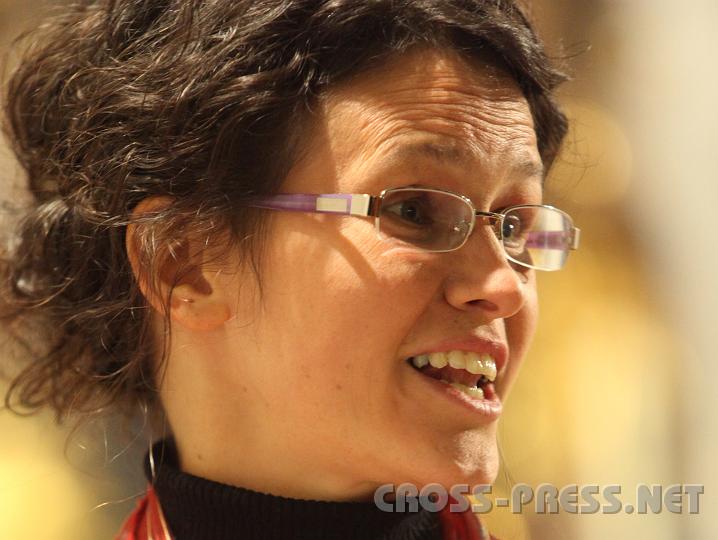 2009.12.12_20.40.56.jpg - Gassners sind musikalisch sehr engagiert:  Edith singt im Kirchenchor und Eduard dirigiert die rtliche Trachtenmusikkapelle.