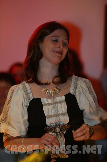 2007-12-16_17.48.52.JPG - Volksmusiksängerin Andrea Gruber.