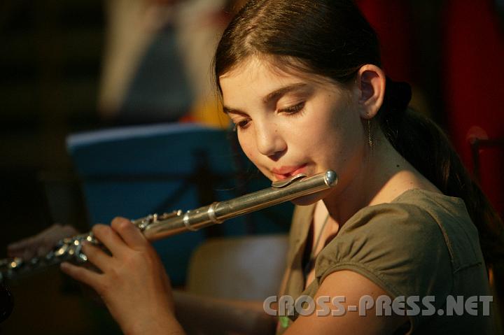 2008.06.12_15.41.17.JPG - Die Schlerinnen und Schler der Carl Zeller-Musikschule hatten ebenfalls viel zu ben.